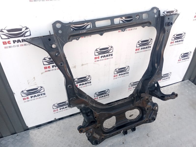 Подрамник передний Rogue 2021 T33 2.5