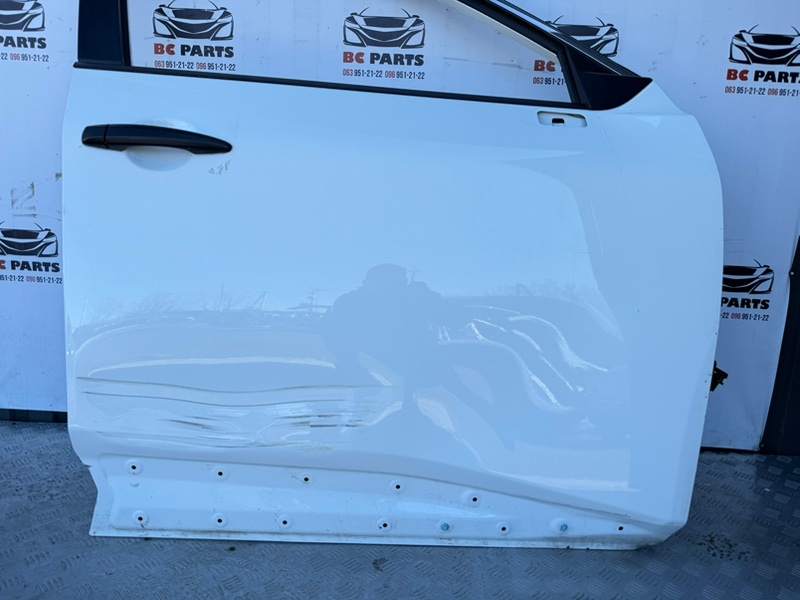 Дверь боковая передняя правая Rogue 2022 t33 1.5