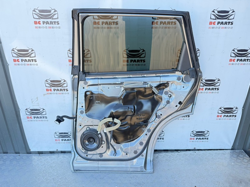 Дверь боковая задняя правая Rogue 2021 T33 2.5