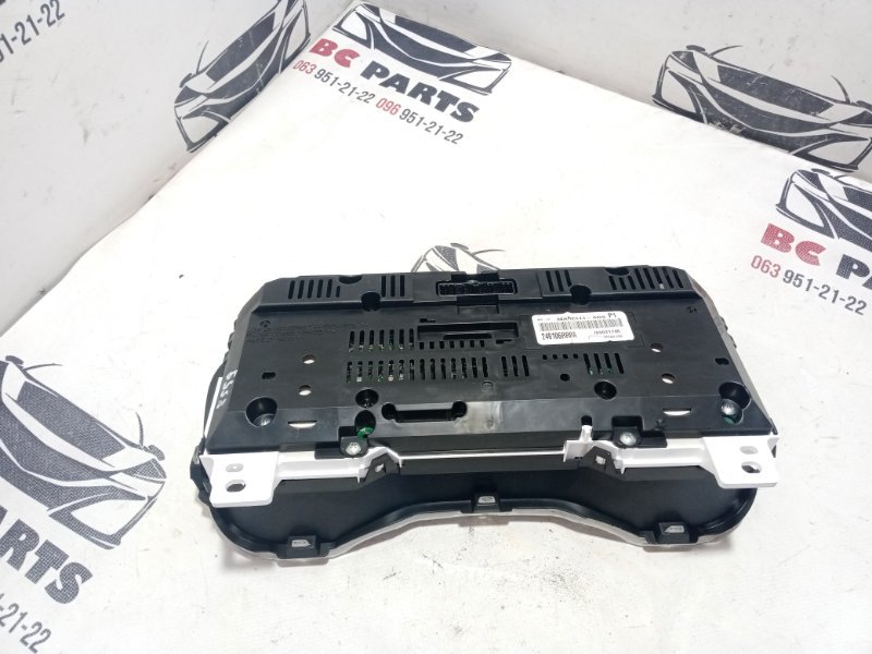 Панель приборов Rogue 2021 T33 2.5