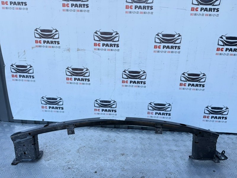 Усилитель бампера передний Rogue 2022 t33 1.5