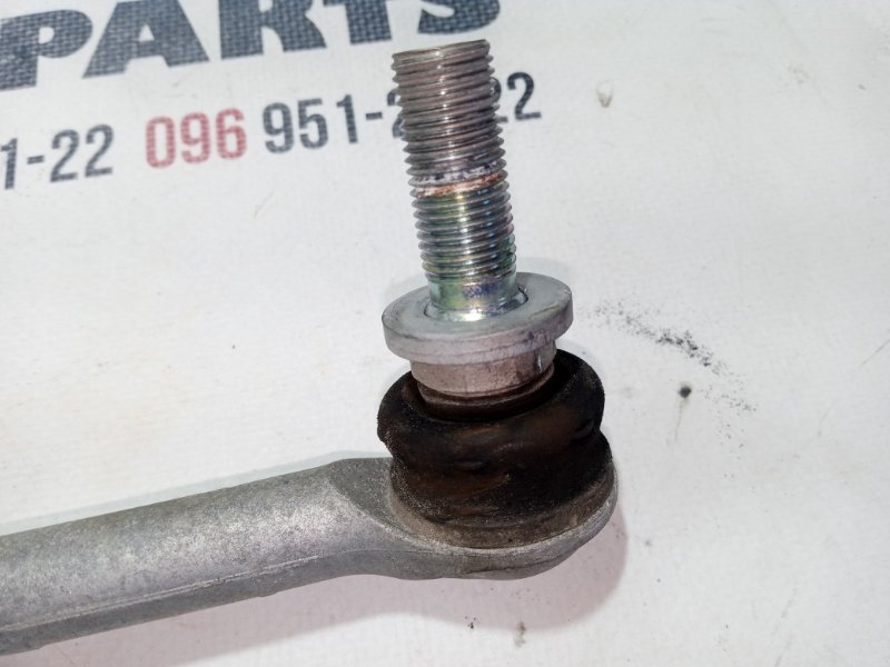 Стойка стабилизатора задняя правая Nissan Rogue t33 1.5