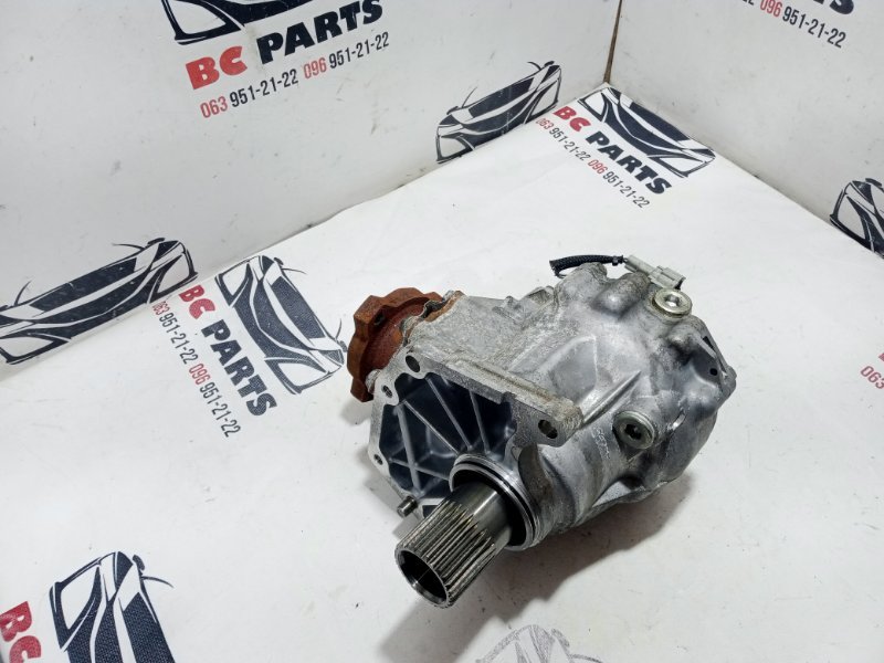 Раздаточная коробка Nissan Rogue t33 1.5