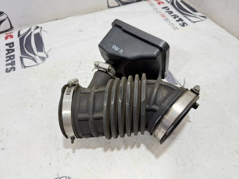 Патрубок воздушного фильтра Rogue 2021 T33 2.5