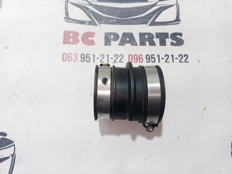 Патрубок интеркулера Nissan Rogue 2022 t33 1.5 16577-6RC2B Б/У