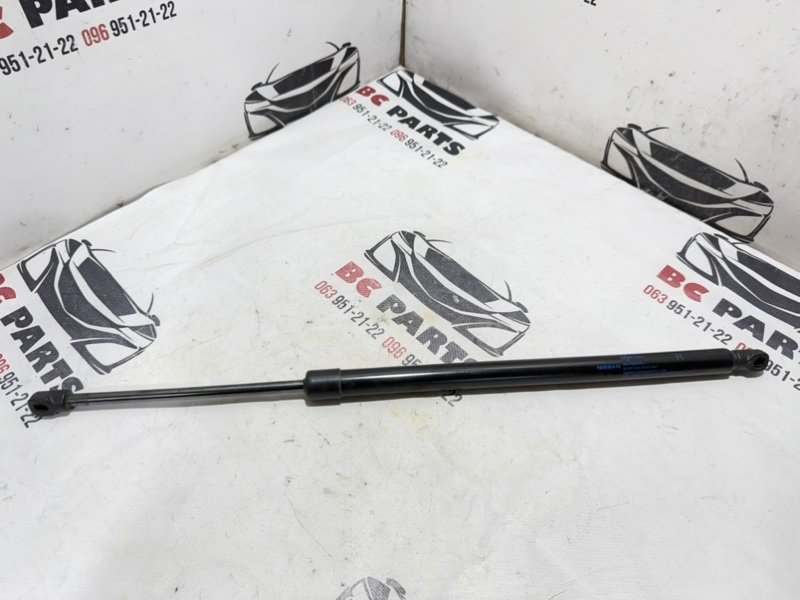 Амортизатор крышки багажника правый Nissan Rogue 2021 T33 2.5 904506rr0b Б/У