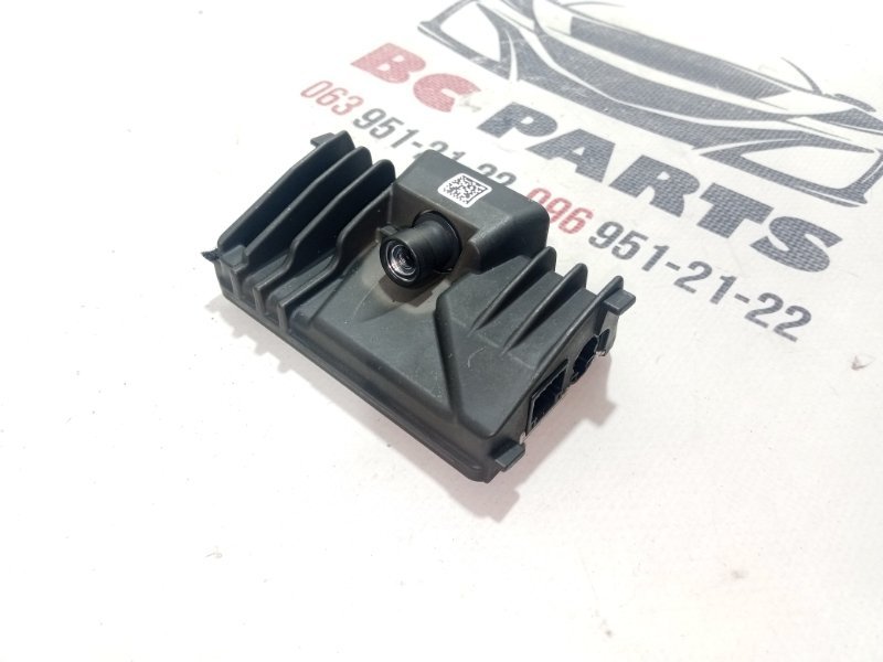 Камера на лобовое стекло Rogue 2021 T33 2.5