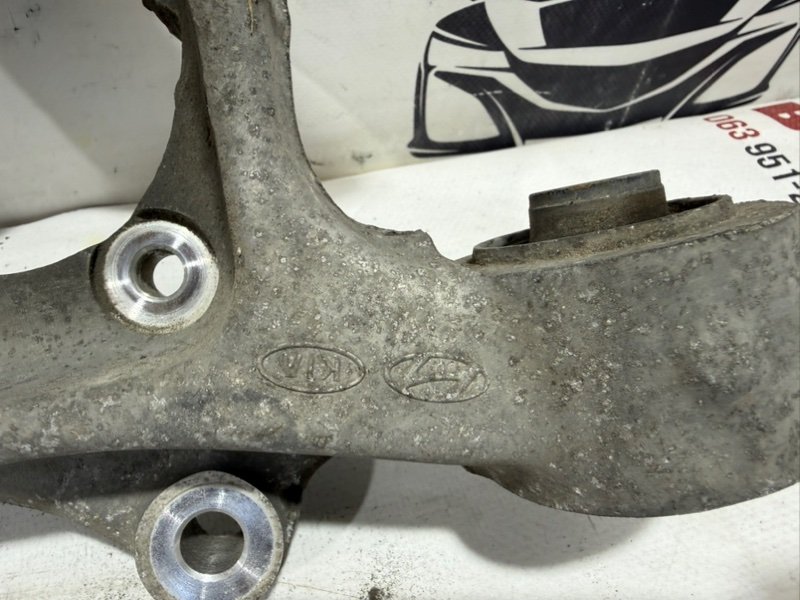 Цапфа задняя левая Sportage 2017