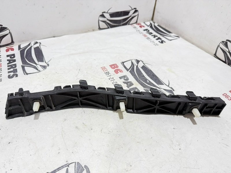 Направляющая бампера задняя правая Sportage 2017