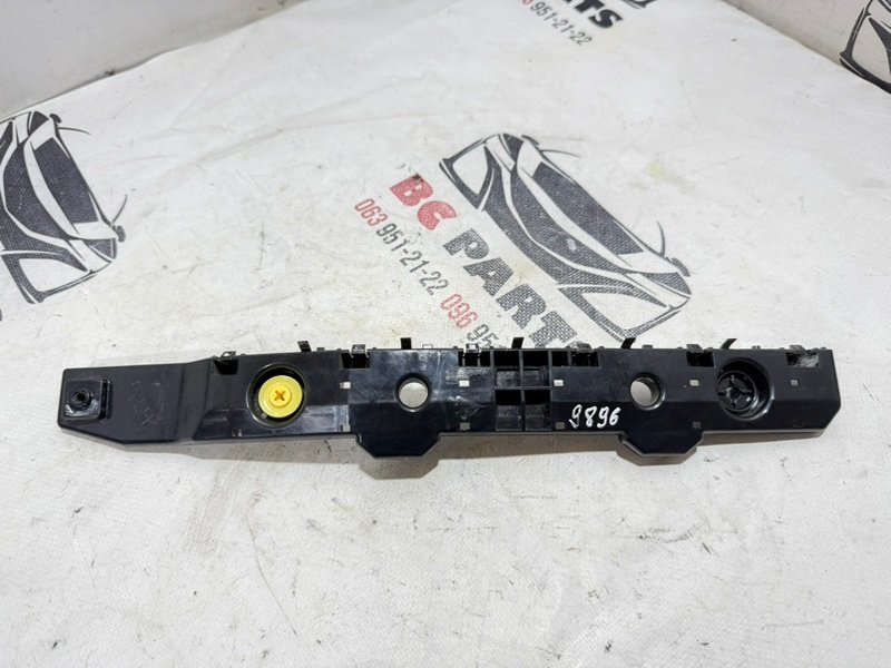 Направляющая бампера задняя левая Nissan Rogue 2022 t33 1.5 852216RR0A Б/У