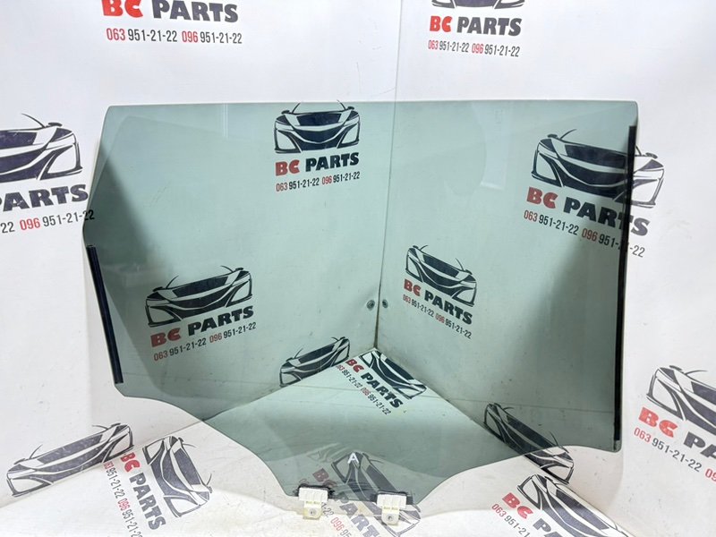 Стекло двери заднее левое Rogue 2020-2024 T33