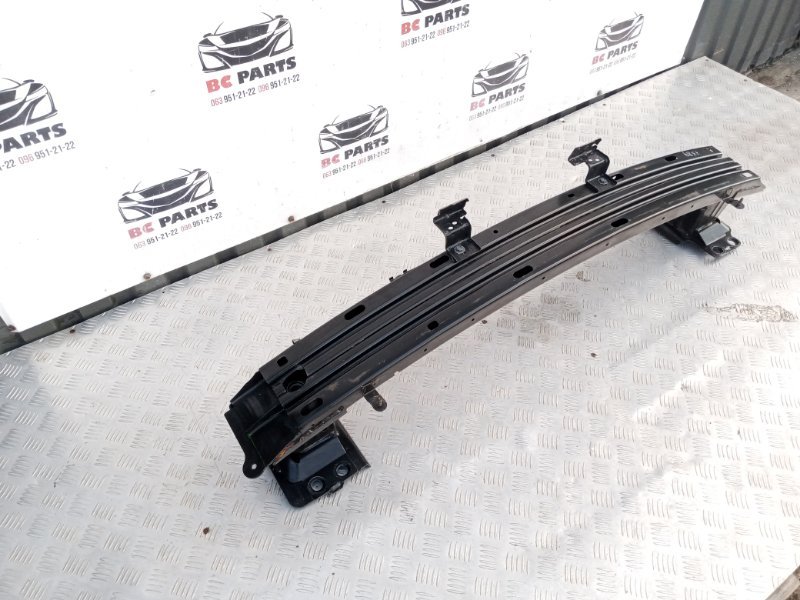 Усилитель бампера передний Nissan Rogue T33 2.5