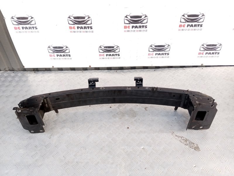 Усилитель бампера передний Rogue 2021 T33 2.5