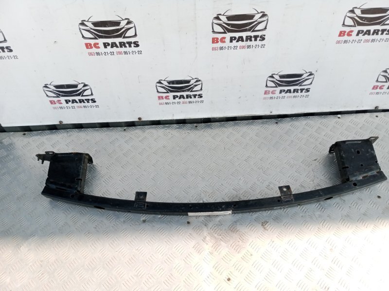 Усилитель бампера передний Rogue 2021 T33 2.5