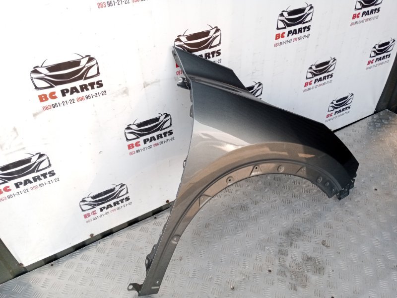 Крыло переднее правое Nissan Rogue T33 2.5