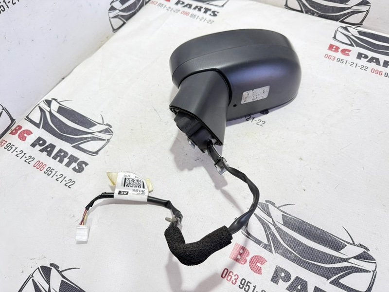 Зеркало заднего вида боковое левое Rogue 2021 T33 2.5