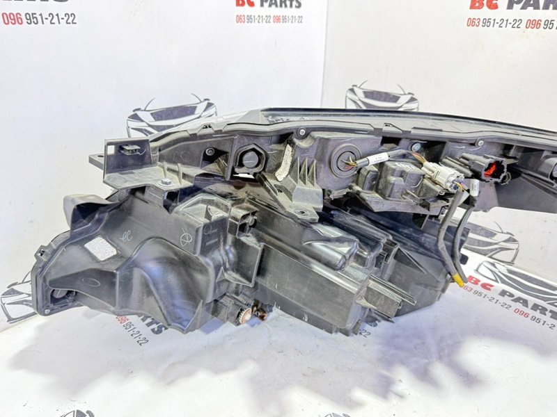 Фара Led передняя правая Rogue 2021 T33 2.5