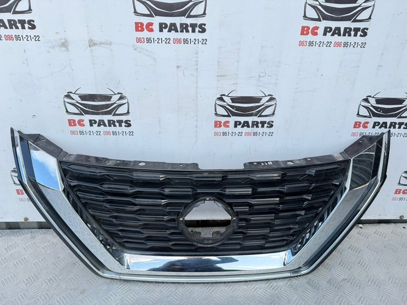 Решетка радиатора Rogue 2021 T33 2.5