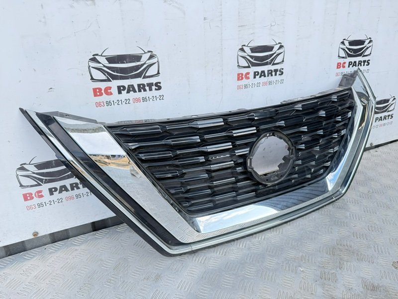 Решетка радиатора Rogue 2021 T33 2.5