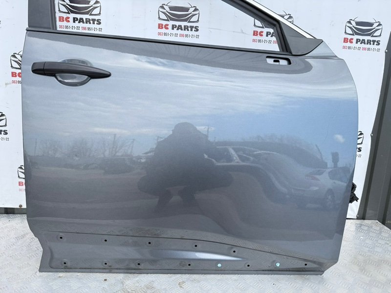 Дверь боковая передняя правая Rogue 2021 T33 2.5