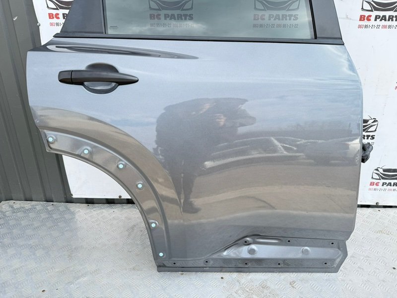 Дверь боковая задняя правая Rogue 2021 T33 2.5