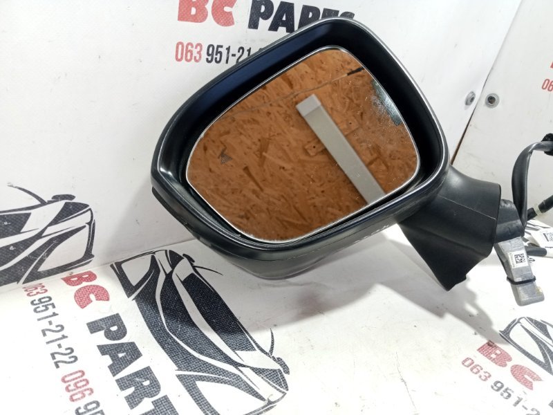 Зеркало заднего вида боковое левое Nissan Rogue T33 1.5