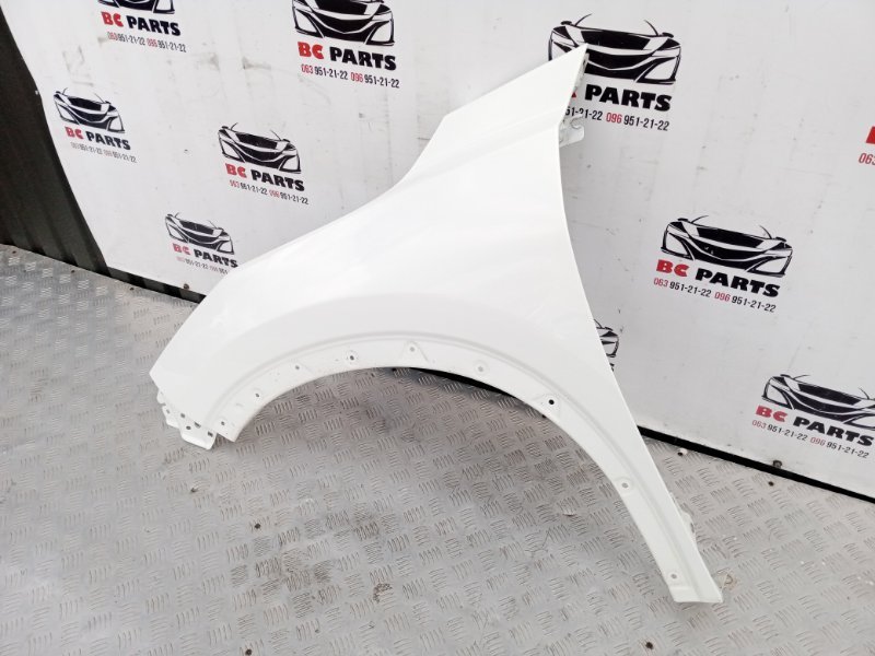 Крыло переднее левое Nissan Rogue T33 2.5