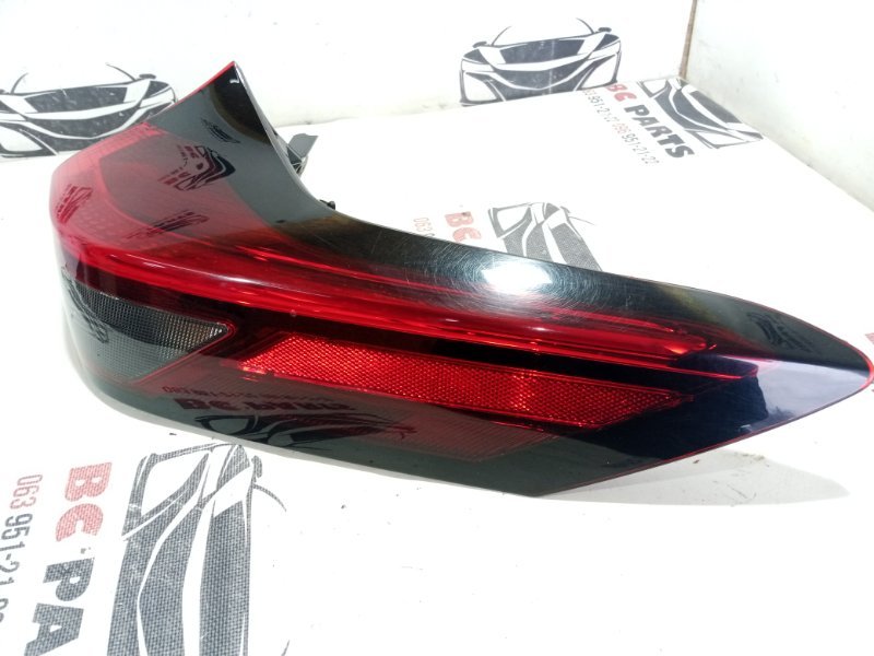 Фонарь наружный (в крыло) задний правый Rogue 2021 T33 2.5