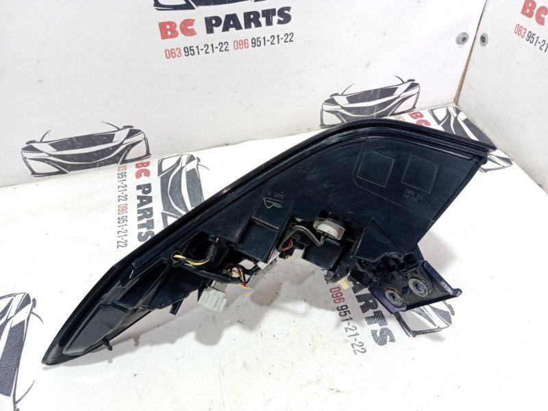 Фонарь наружный (в крыло) задний левый Rogue 2021 T33 2.5