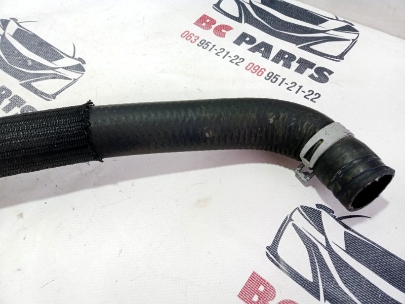 Патрубок радиатора Rogue 2021 T33 2.5