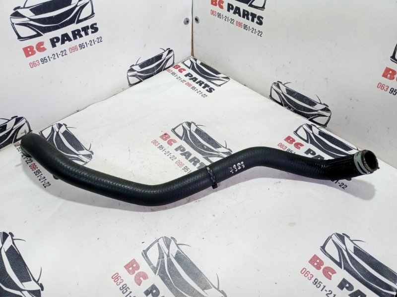 Патрубок радиатора Rogue 2021 T33 2.5