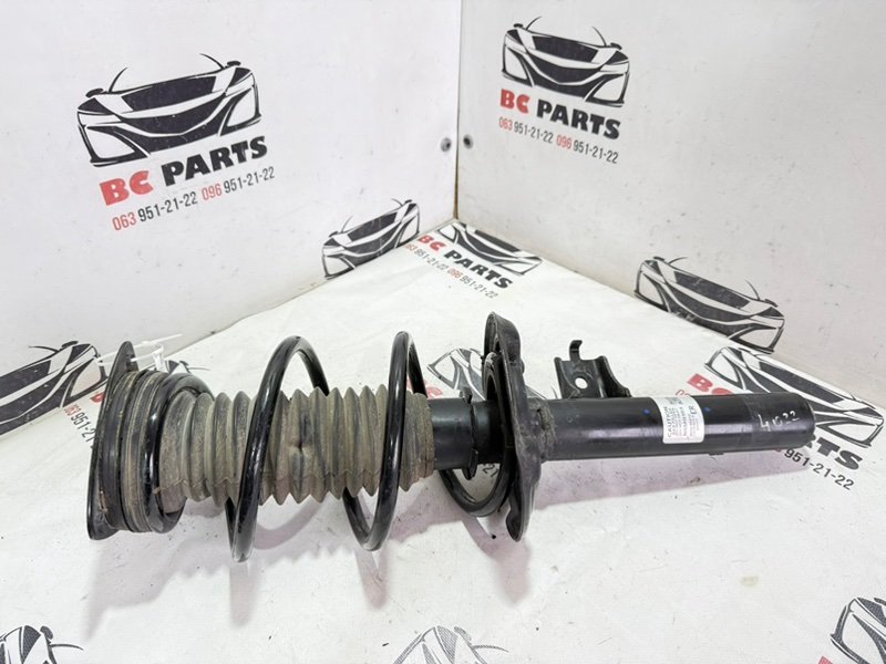 Стойка подвески передняя правая Nissan Rogue 2021 T33 2.5 E4302-6RA1D Б/У