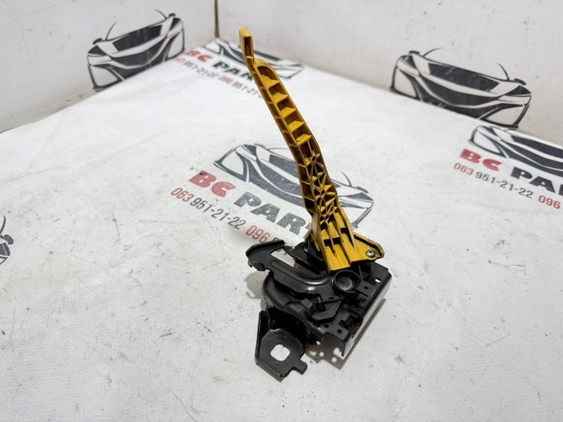 Замок капота Rogue 2021 T33 2.5