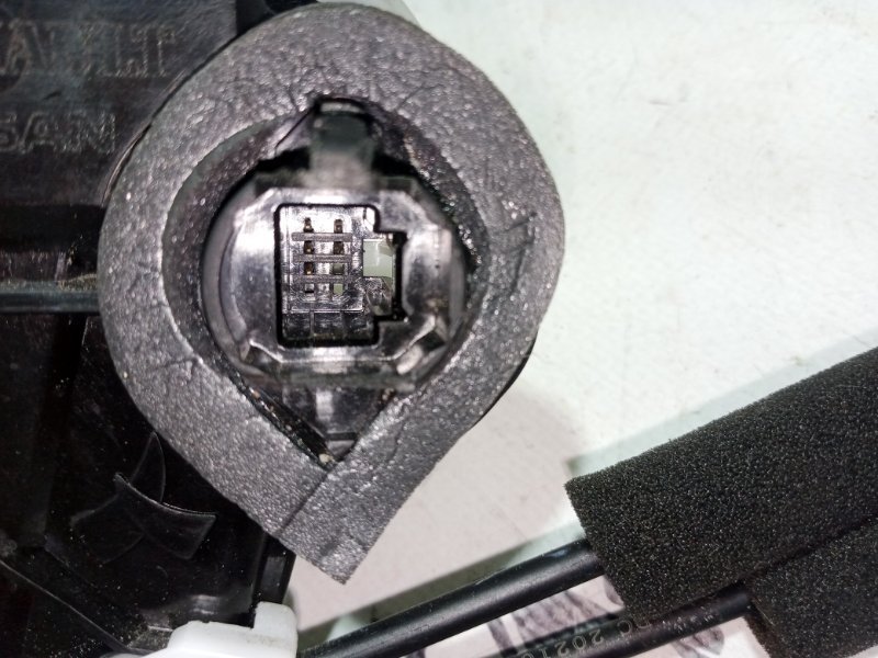 Замок боковой двери передний левый Rogue 2022 T33 1.5