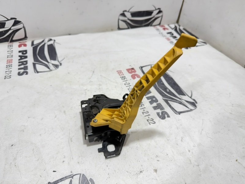 Замок капота Rogue 2021 T33 2.5