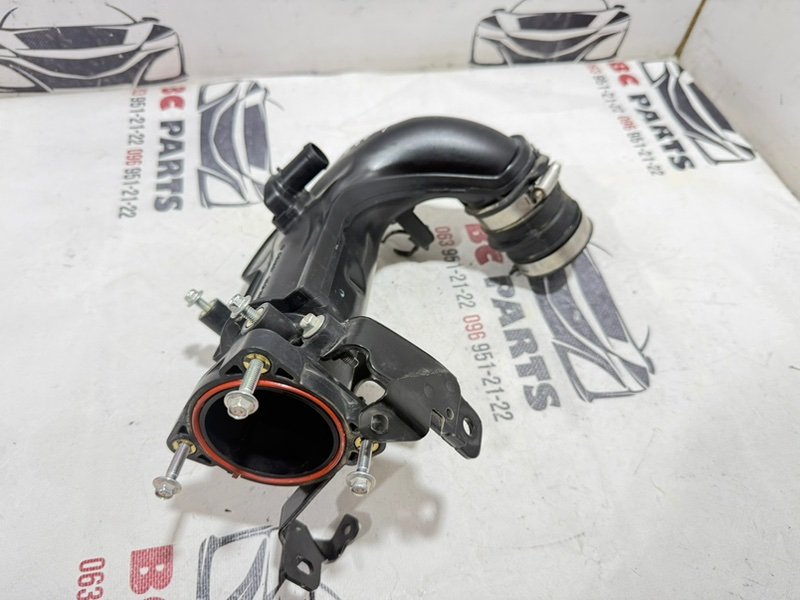 Патрубок интеркулера Nissan Rogue T33 1.5