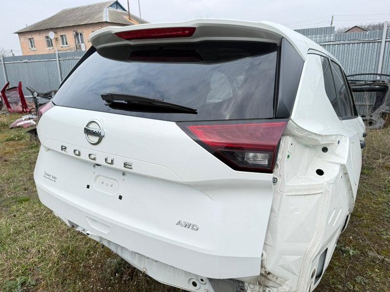 Крышка багажника Rogue 2021 T33 2.5