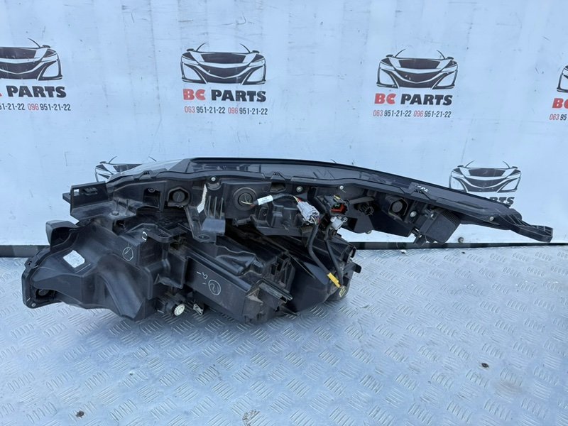 Фара Led передняя правая Rogue 2021 T33 2.5