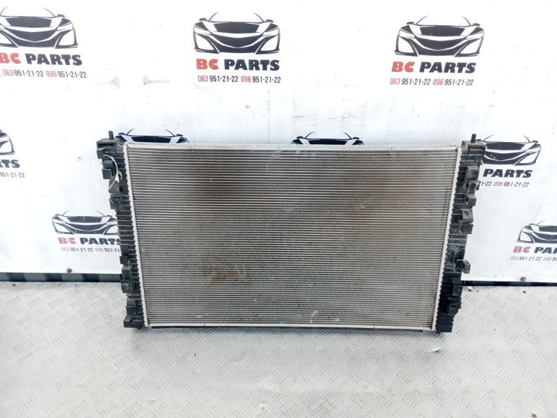 Радиатор охлаждения двигателя Nissan Rogue 2023 T33 1.5 21410-6RR0B Б/У