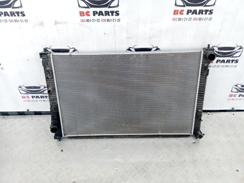 Радиатор охлаждения двигателя Rogue 2023 T33 1.5