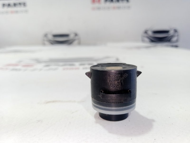 Датчик парковки Rogue 2021 T33 2.5