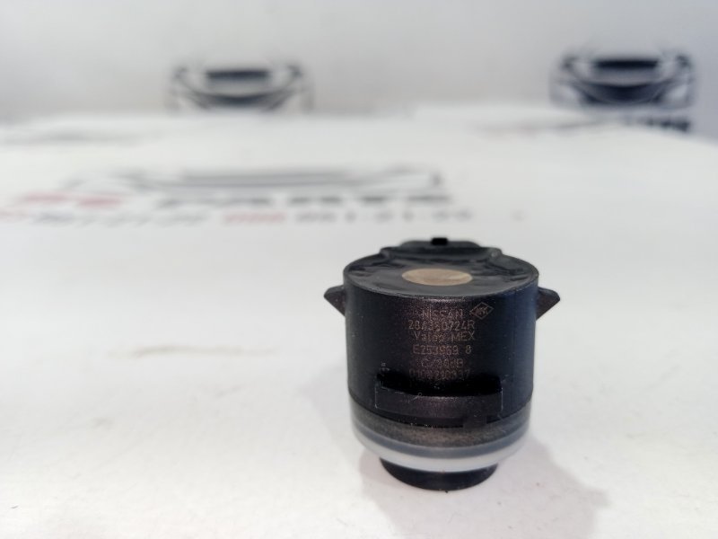 Датчик парковки Rogue 2021 T33 2.5