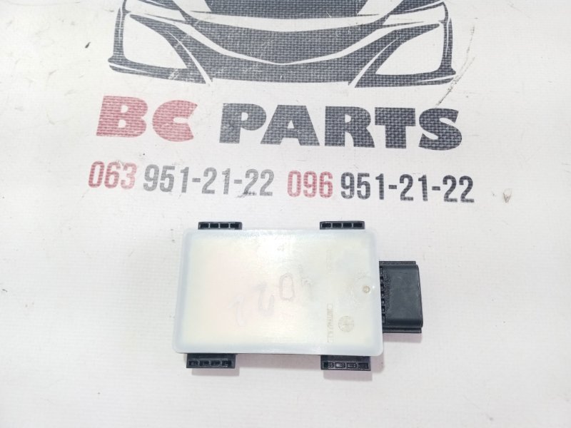 Датчик слепых зон задний Nissan Rogue T33 1.5