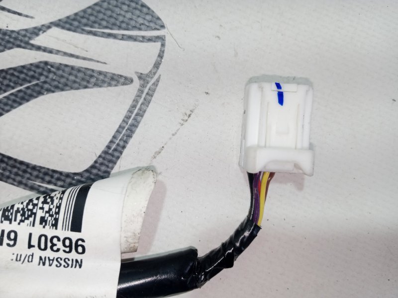 Зеркало заднего вида боковое правое Rogue 2024 T33 1.5