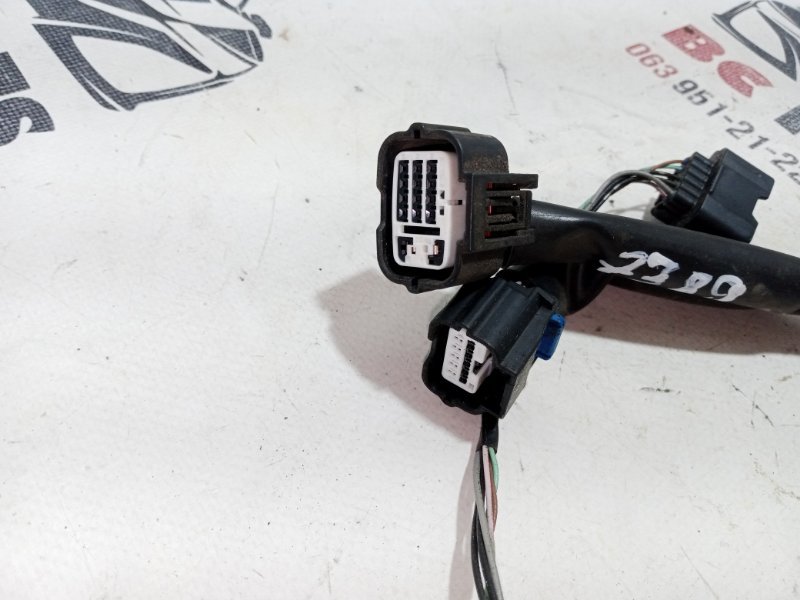 Проводка бампера задняя Rogue 2021 T33 2.5