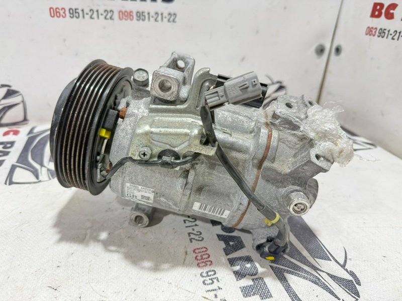 Компрессор кондиционера Nissan Rogue T33 1.5