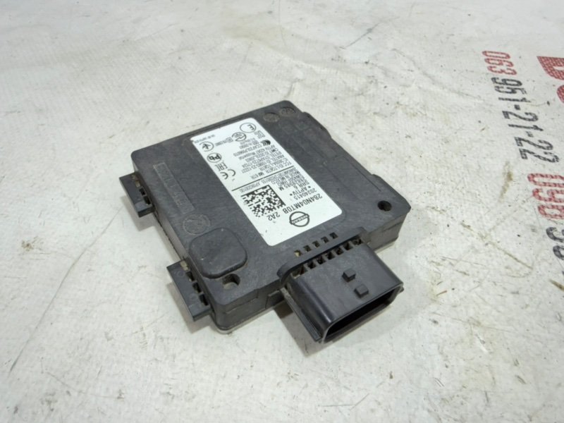 Датчик слепых зон задний Rogue 2024 T33 1.5