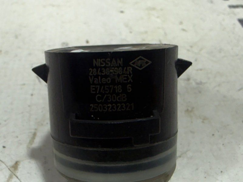 Датчик парковки Rogue 2023 T33 1.5