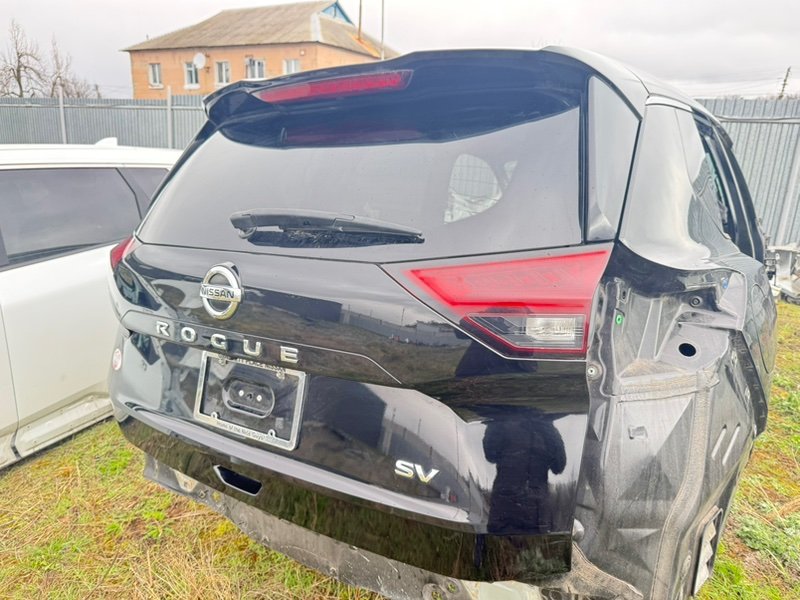 Крышка багажника Rogue 2021 T33 2.5