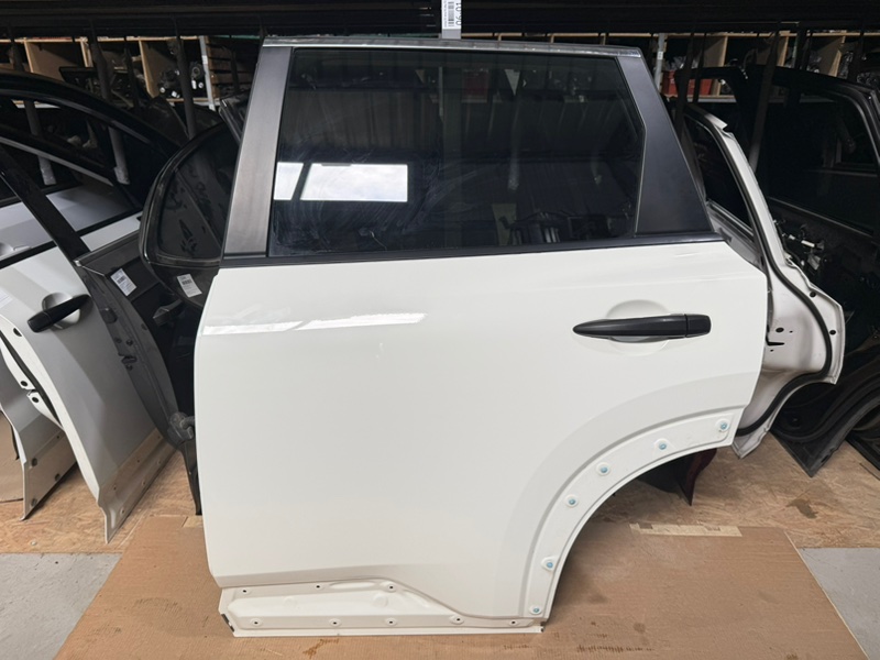 Дверь боковая задняя левая Nissan Rogue 2021 T33 2.5 Б/У